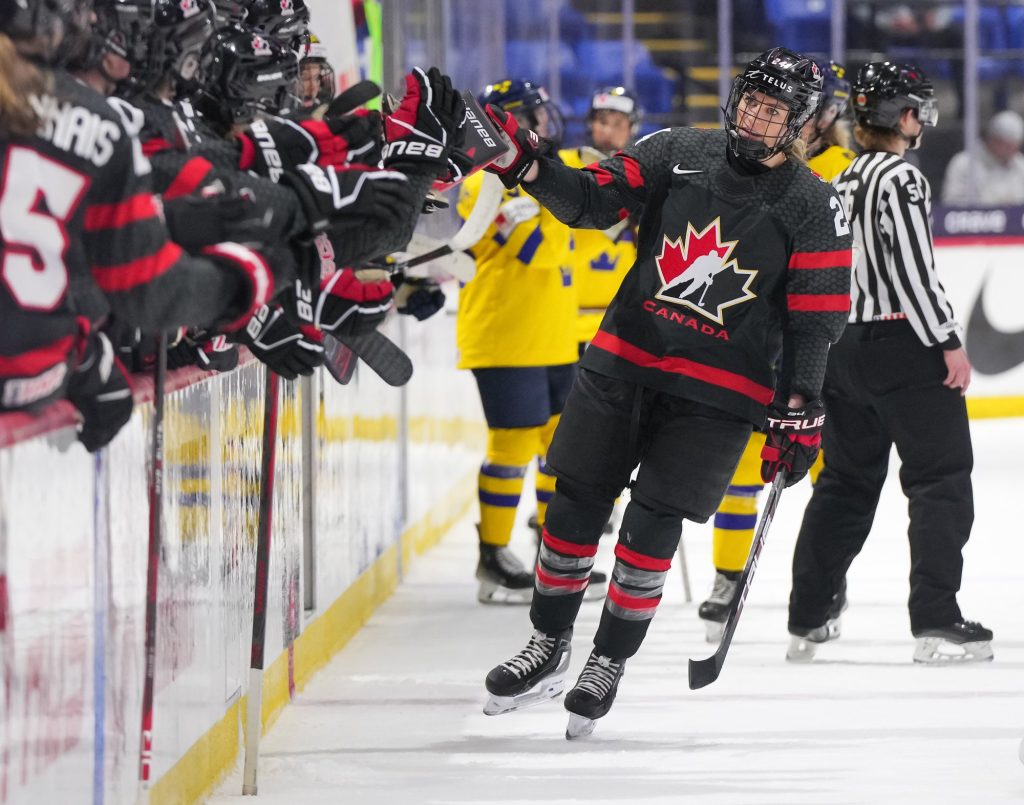Canada off to the semis – IIHF