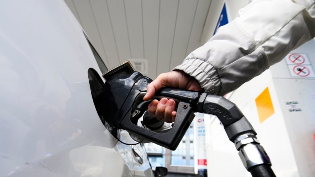The prospects and politics of Canada’s debated carbon tax | The Sunday Magazine with Piya Chattopadhyay | Live Radio