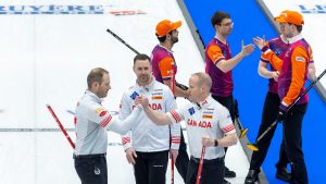 Canada’s Gushue downs Netherlands to improve to 6-1 at world curling playdowns Canada’s Gushue downs Netherlands to improve to 6-1 at world curling playdowns