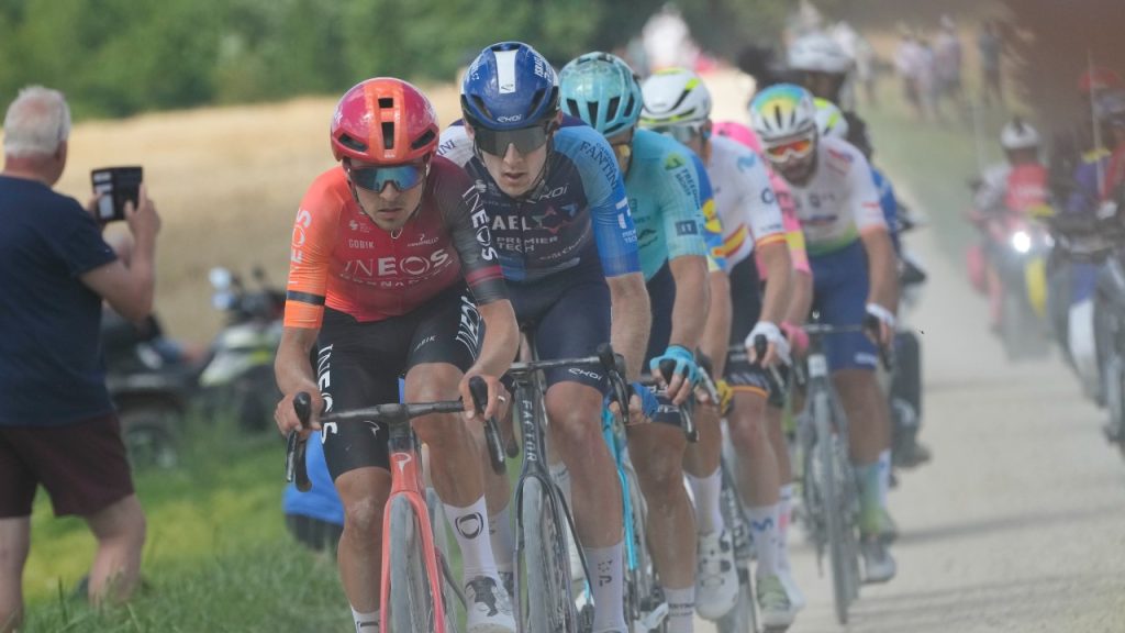 Canadian Derek Gee finishes third in ninth stage of Tour de France