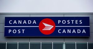 Canada Post at ‘critical juncture,’ financial situation unsustainable: board chair