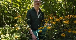 Guerrilla gardeners unafraid to break law to fight climate, affordability crises Guerrilla gardeners unafraid to break law to fight climate, affordability crises