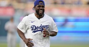Reggie Bush sues USC, Pac-12 and NCAA to seek NIL compensation from football career 2 decades ago
