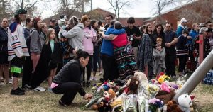Fatal shooting of man who stabbed mother and child justified: Alberta police watchdog