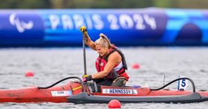 Canadian para paddler Brianna Hennessy earns Paralympic silver medal
