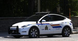Whistler RCMP tracks down family of child found alone and barefoot