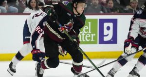 Edmonton Oilers sign defenceman Travis Dermott to professional tryout