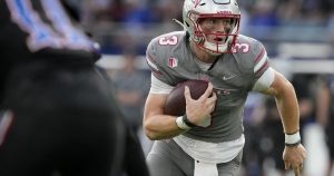 UNLV QB to sit out season after agent says a promised 0,000 for transfer has not been paid