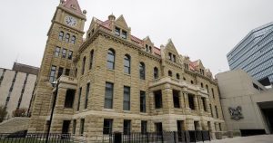 Alberta municipal leaders squash advocacy for permanent resident voting rights