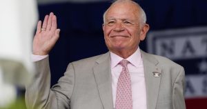 Red Sox honor radio voice Joe Castiglione who is retiring after 42 years