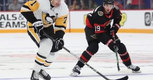 Malkin, Crosby pace Penguins to 5-2 pre-season win over Senators
