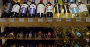 Albert government decides against allowing grocery, corner stores to sell alcohol