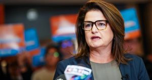 New Democrats hit Saskatchewan Party on health care
