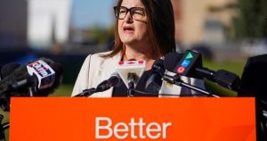 Saskatchewan NDP leader commits B in health funding if elected premier