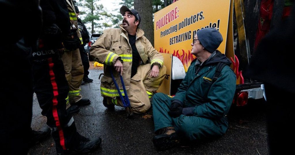Climate protesters arrested outside Pierre Poilievre’s official residence in Ottawa
