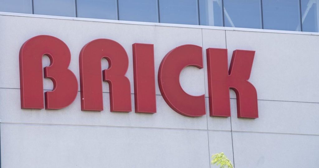 Court filings show what sparked Competition Bureau probe into Leon’s, The Brick