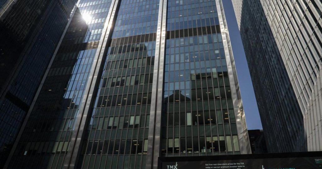 S&P/TSX composite up more than 200 points, U.S. stock markets also higher