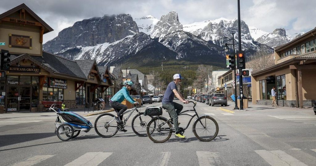 Banff, Lake Louise brace for even more visitors in 2025 as Jasper rebuilds
