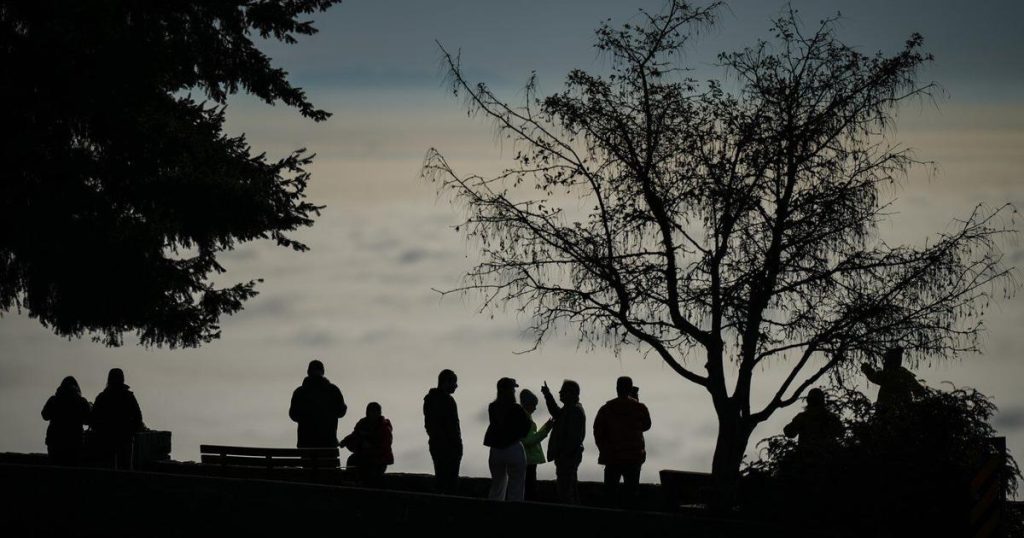 Campaign urges skilled labour to ‘Stay with B.C.’ to counter efforts from Alberta