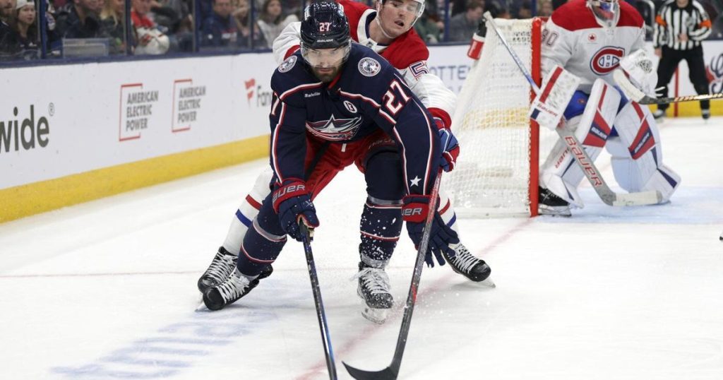 Predators trade Alexandre Carrier to the Canadiens for Justin Barron