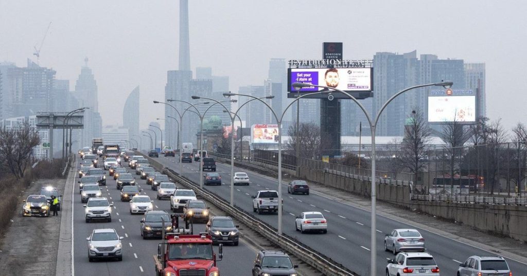 Emissions in Canada fell last year, though still far off Paris targets