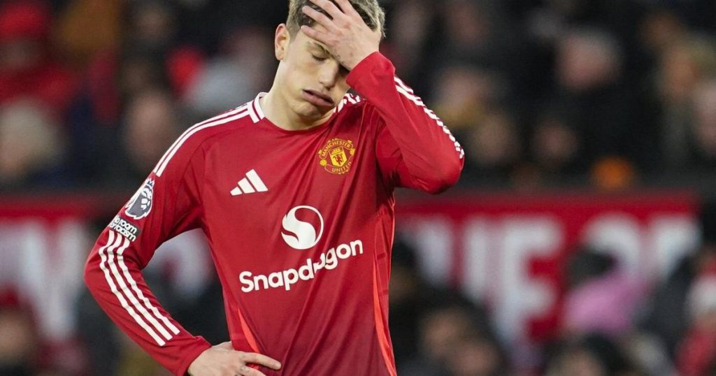 Liverpool routs Spurs 6-3 to take 4-point lead into Christmas in Premier League. Man United humbled