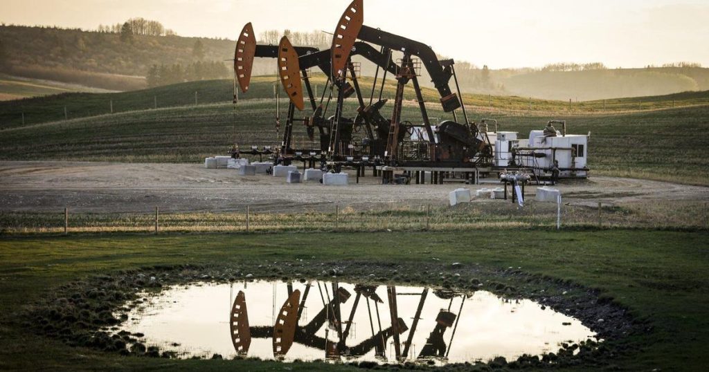 Alberta awaits details as U.S. now promises reduced 10 per cent tariff on oil