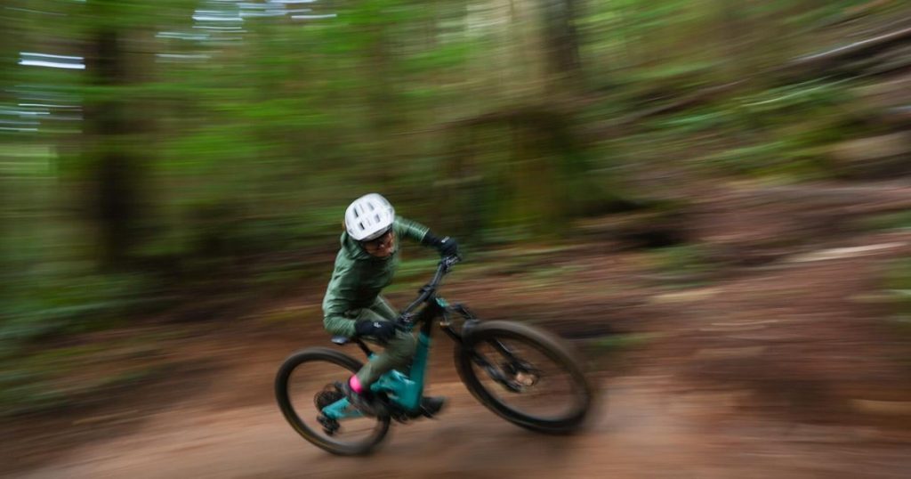 ‘Queen of the shore’ finds community after 30 years |