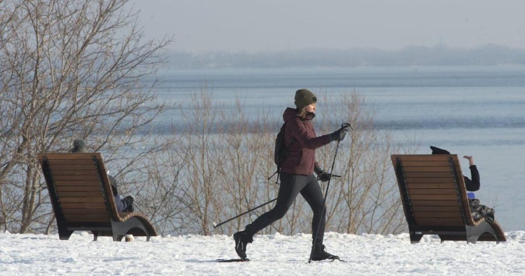 Tugboats, crews try to refloat ship stuck in St. Lawrence River near Montreal