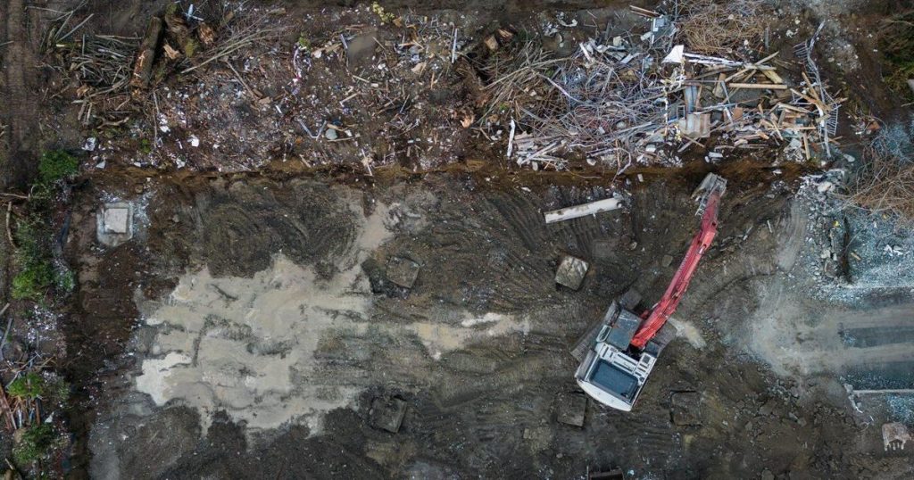 ‘Tinder of construction’ aims to keep B.C. building waste out of landfills