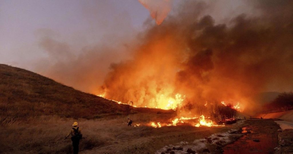 Quebec, B.C., sending more resources to California to combat L.A. wildfires