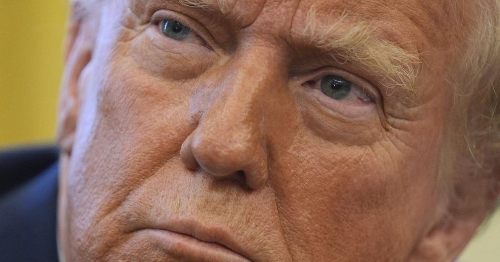 White House says Trump tariffs on Canada, Mexico and China will come Saturday. No word on exemptions