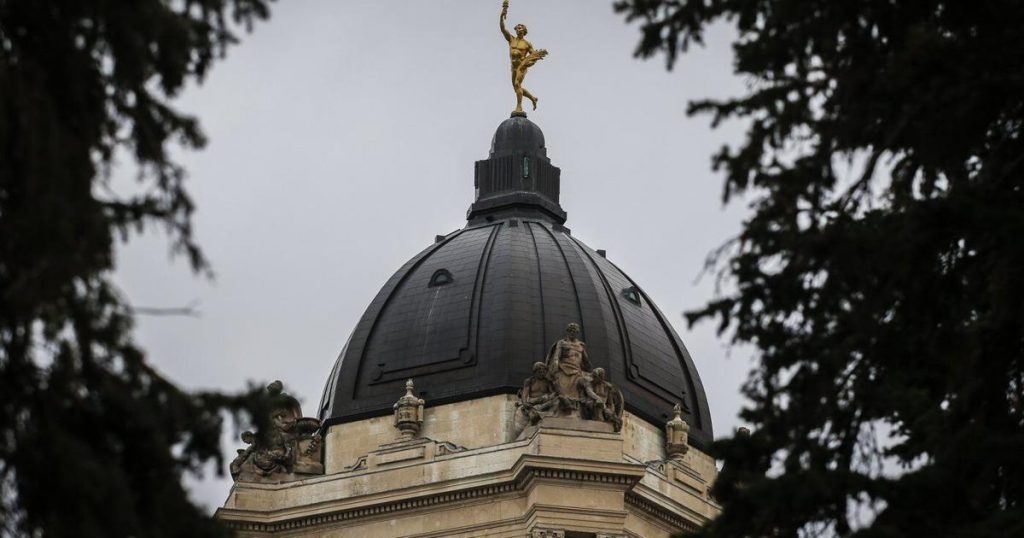 Machetes and other bladed instruments face new rules in Manitoba starting Tuesday