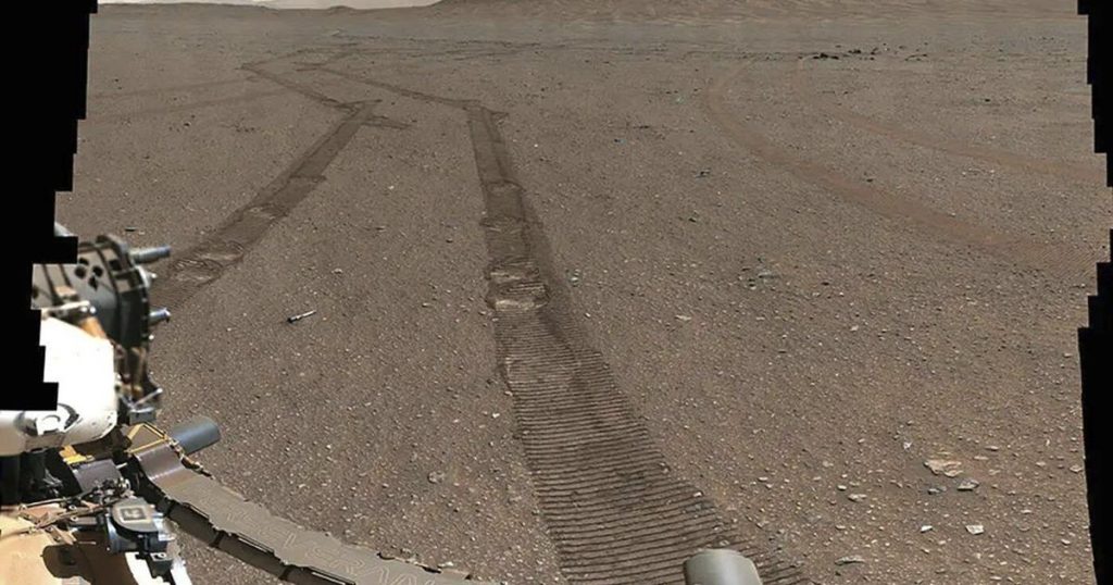 NASA proposes cheaper, quicker way to get Mars rocks and soil to Earth