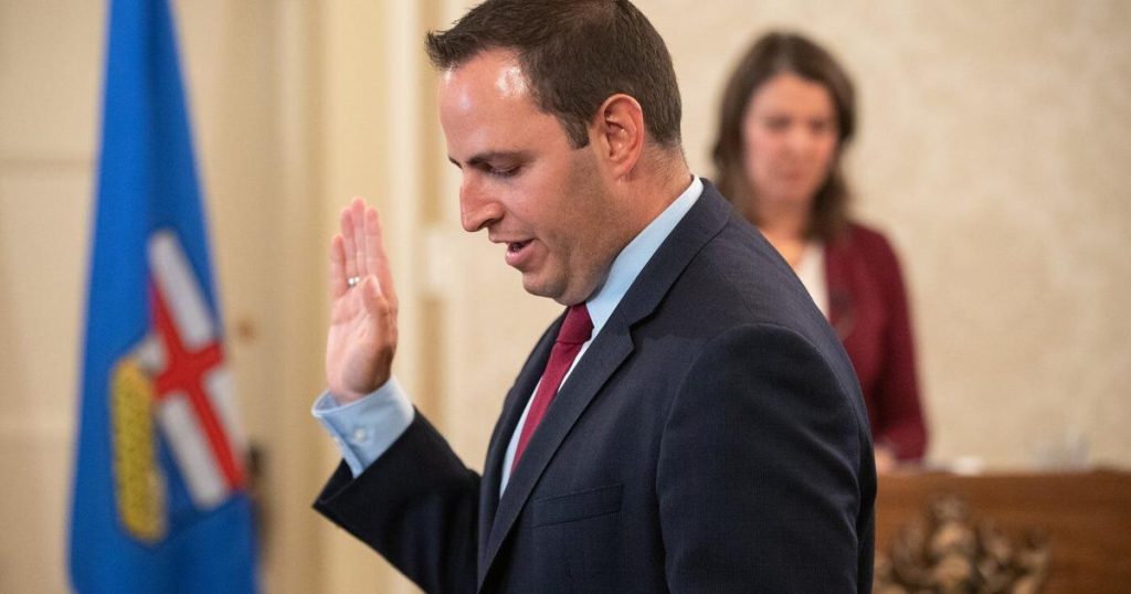 Alberta Education Minister rejects teachers’ association concern over mandatory tests