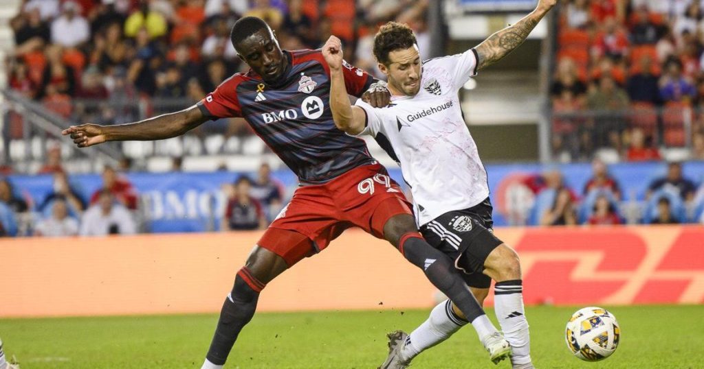 Toronto FC trades rights to German forward Prince Owusu to CF Montreal