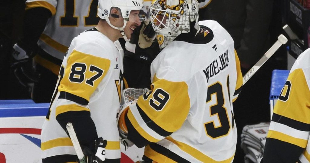 Nedeljkovic makes history as Penguins beat Sabres 5-2
