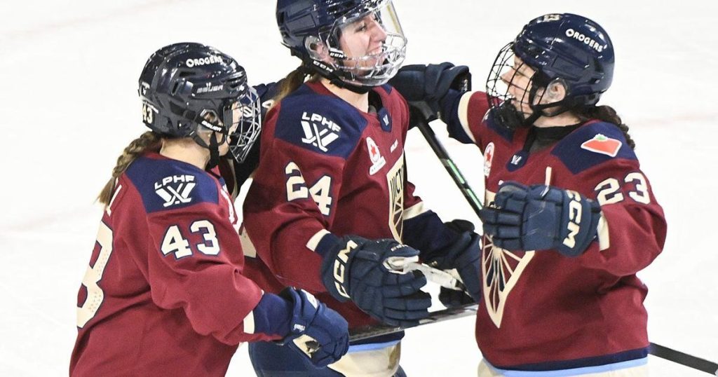 Victoire forward Boreen takes advantage of first-line opportunity