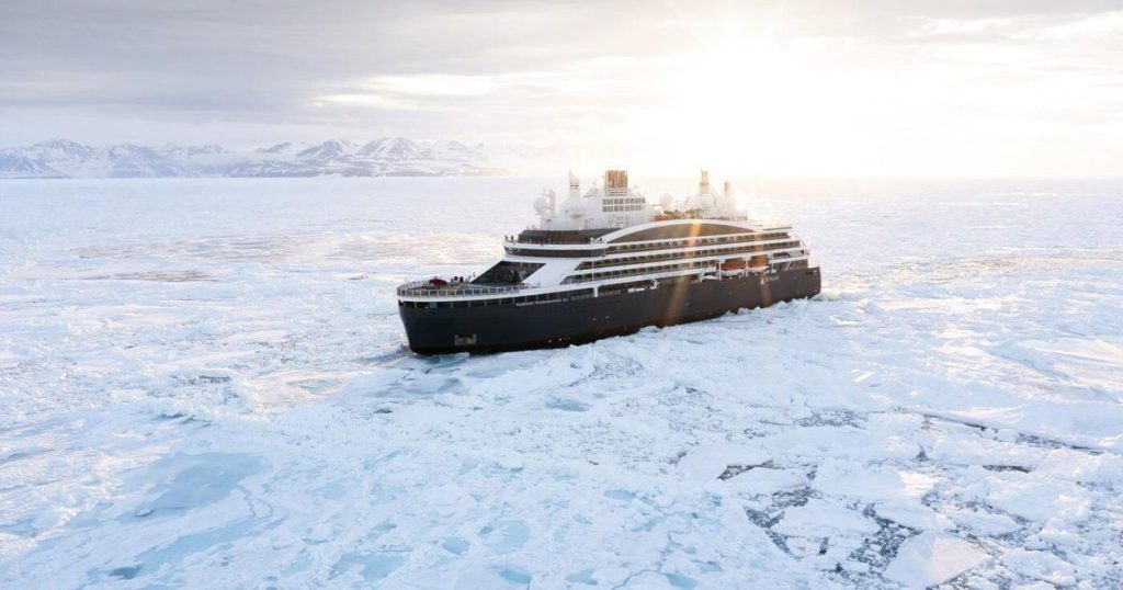 Icebreaker journey along St. Lawrence River sparks hopes for winter cruise industry