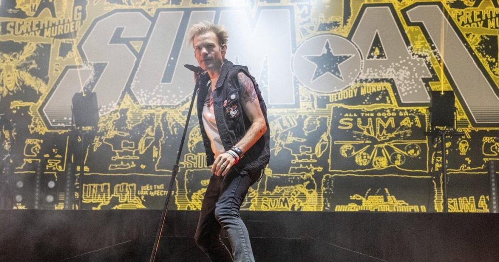 ‘Nothing to hide’: Sum 41 singer says he’s ready to defend memoir in court after legal notices filed