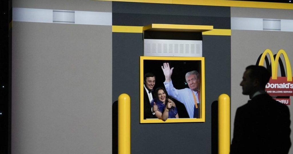 PHOTO COLLECTION: Trump Inauguration Liberty Ball