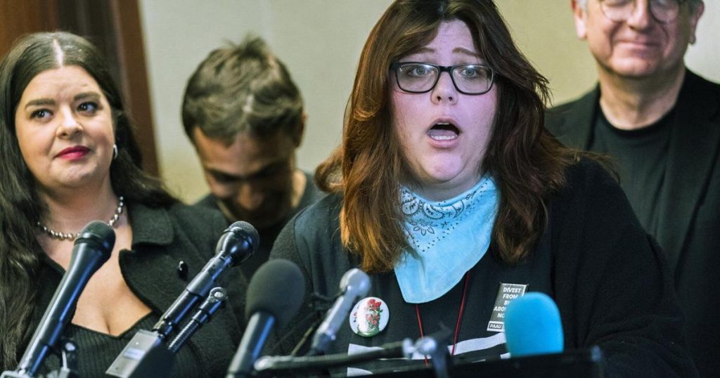 Trump pardons anti-abortion activists who blockaded clinic entrances