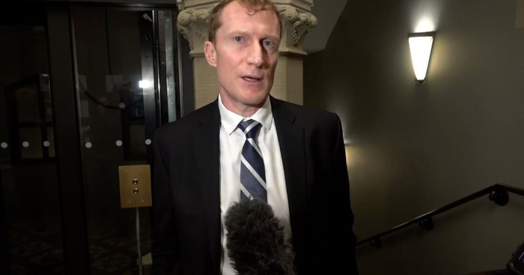 Cabinet ministers disagree Liberal party has lost touch with Canadians |