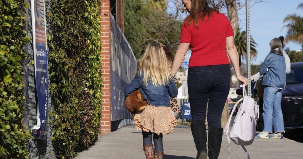 As schools in LA reopen, parents worry about harmful ash from wildfires