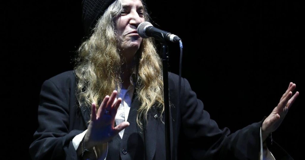 Patti Smith apologizes for canceling show after collapsing onstage in Brazil