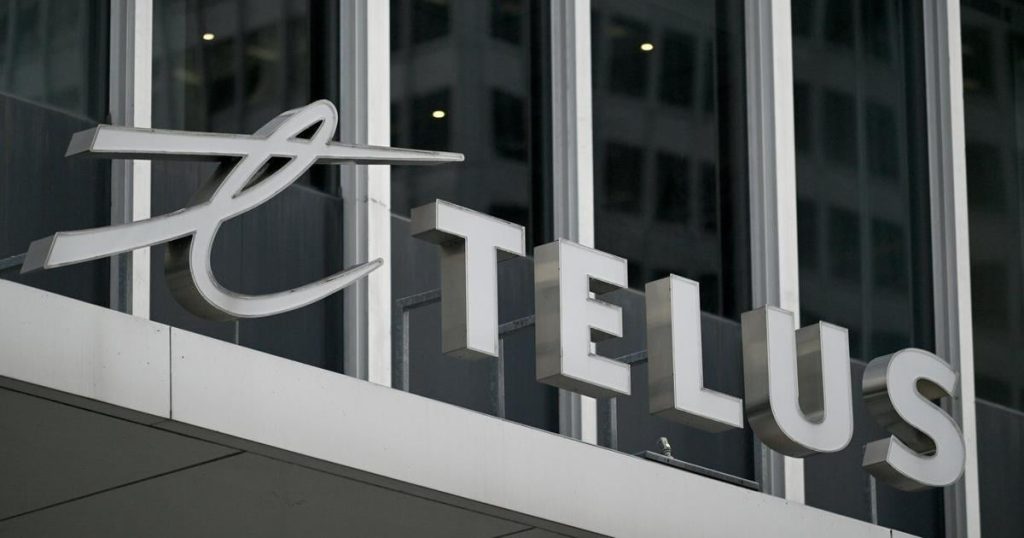 Telus offers hundreds of buyouts to workers across the country