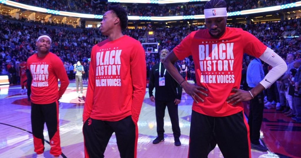 Toronto Raptors fans boo American national anthem as trade war heats up