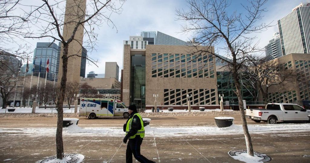 Edmonton city council votes to restrict the sale of knives in convenience stores