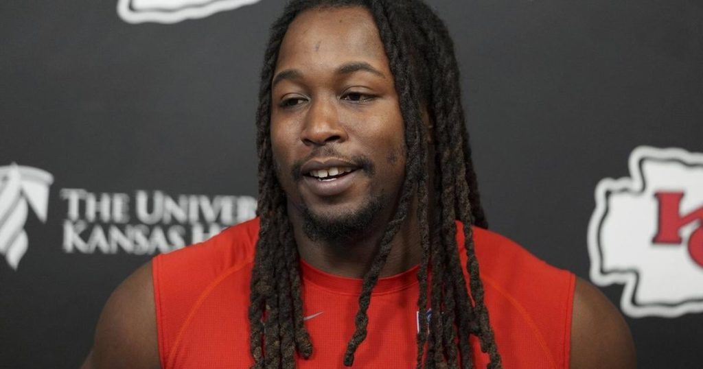 The Chiefs gave Kareem Hunt and Matt Araiza another chance. Both players are making the most of it