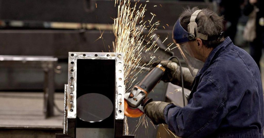 Even those with multiple jobs living paycheque to paycheque: ADP survey